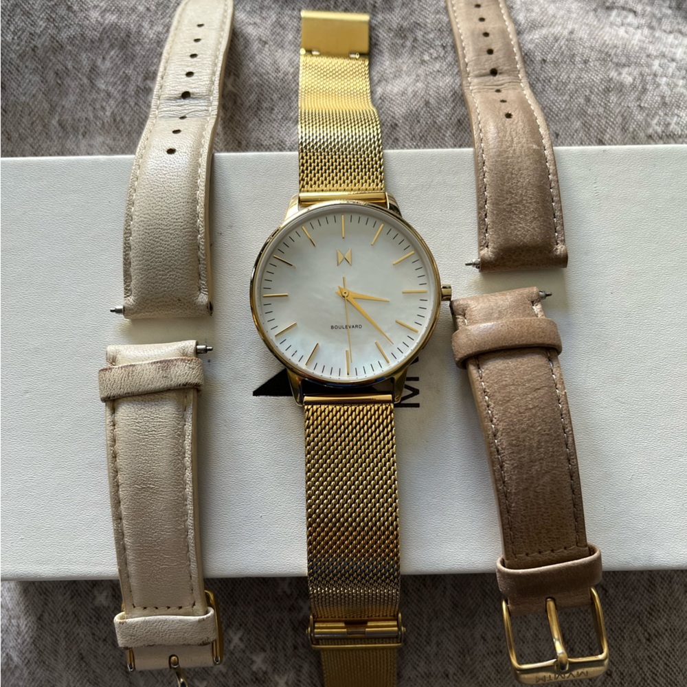 MVMT Boulevard Laurel Watch w/ three straps